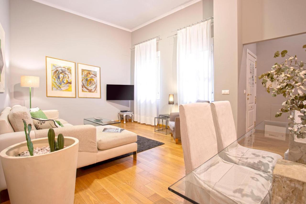 Genteel Home Vinuesa Seville Exterior photo